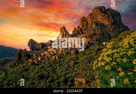 Italia - Calabria - Parco Nazionale Aspromonte - Pentedattilo Foto Stock