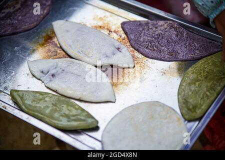 CAN può mercato del bestiame nella provincia di Lao Cai nord del Vietnam Foto Stock