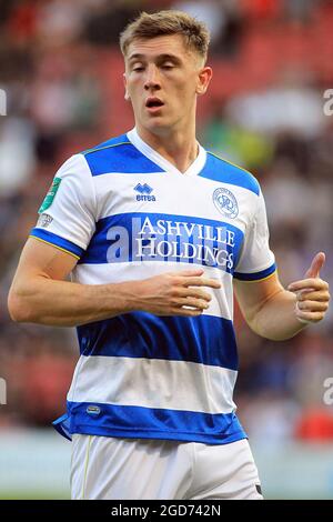 Londra, Regno Unito. 11 Agosto 2021. Jimmy Dunne of Queens Park Rangers in azione durante il gioco. Carabao Cup 1° round match, Leyton Orient contro Queens Park Rangers al Breyer Group Stadium di Londra mercoledì 11 agosto 2021. Questa immagine può essere utilizzata solo per scopi editoriali. Solo per uso editoriale, è richiesta una licenza per uso commerciale. Nessun utilizzo nelle scommesse, nei giochi o nelle pubblicazioni di un singolo club/campionato/giocatore. pic by Steffan Bowen/Andrew Orchard sports photography/Alamy Live news Credit: Andrew Orchard sports photography/Alamy Live News Foto Stock