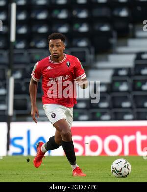 Derby, Regno Unito. 10 agosto 2021. Ibou Touray di Salford City durante la partita della Carabao Cup tra Derby County e Salford City allo stadio iPro, Derby, Inghilterra, il 10 agosto 2021. Foto di Andy Rowland. Credit: Prime Media Images/Alamy Live News Foto Stock