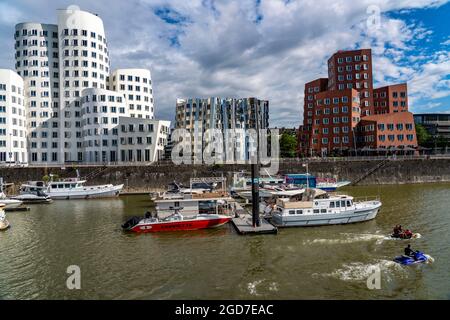 Media Harbour, Duesseldorf, Marina, Neuer Zollhof, Gehry Buildings, Dell'architetto Frank O. Gehry, Duesseldorf, NRW, Germania, Foto Stock