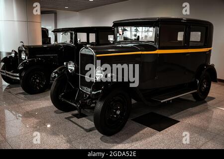 4 giugno 2019, Mosca, Russia: Vista laterale della vettura francese Delahaye 107M 1929. Classiche auto retrò degli anni '20. Foto Stock