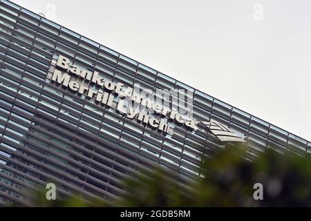 Tokyo, Giappone. 09 agosto 2021. Bank of America Merrill Lynch, tiro esterno. Credit: dpa/Alamy Live News Foto Stock