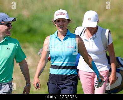 Leven, Regno Unito. 10 agosto 2021. Christine Wolf (Austria) durante un turno di pratica del Trust Golf Women's Scottish Open a Dumbarnie Links, Leven, Fife, Scozia. Credit: SPP Sport Press Photo. /Alamy Live News Foto Stock