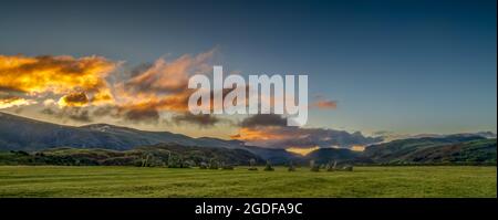 Castlerigg Stone Circle, vicino a Keswick, Cumbria, ha più di 5.000 anni e ha 1.000 anni più di Stone Henge Foto Stock