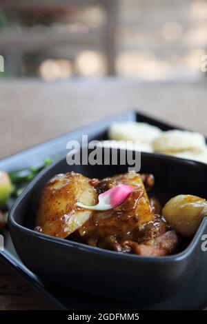 pollo massaman curry, cucina tailandese Foto Stock