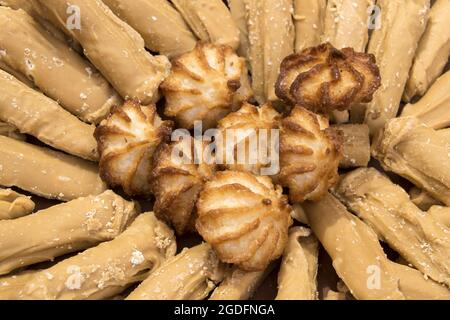 Biscotti di cocco e canillita di latte caramelle tipiche del Guatemala Foto Stock