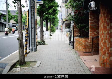 via in giappone con fuoco selettivo in via, Kyoto Foto Stock