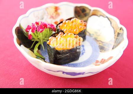 Uova di salmone Ikura Foto Stock