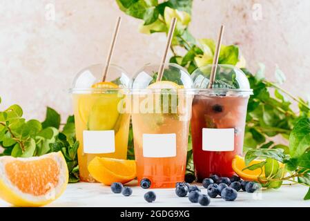 limonate estive agli agrumi da andare Foto Stock
