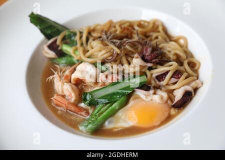 Noodle fritto con salsa di soia, hokkien mee cibo asiatico Foto Stock