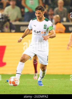 Monchengladbach, Germania. 13 Agosto 2021. Lars STINDL, MG 13 nella partita BORUSSIA Mönchengladbach - BAYERN MUENCHEN 1-1 1.Lega di calcio tedesca il 13 agosto 2021 a Mönchengladbach, Germania Stagione 2020/2021, giorno 1, 1.Bundesliga, FCB, München, 1.Spieltag, Gladbach, Moenchengladbach. © Peter Schatz / Alamy Live News - le NORMATIVE DFL VIETANO L'USO DI FOTOGRAFIE come SEQUENZE DI IMMAGINI e/o QUASI-VIDEO - Credit: Peter Schatz/Alamy Live News Foto Stock