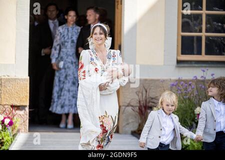 Stoccolma, Svezia. 14 agosto 2021. 2021-08-14 Prins Julian battesimo dalla Cappella del Palazzo Drottningholm fuori Stoccolma. Johan Valkonen/Stella Pictures Credit: Abaca Press/Alamy Live News Foto Stock