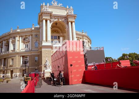 Odessa, Ucraina. 14 agosto 2021. Festival Internazionale del Cinema dal 14 al 20 agosto 2021. Odessa Ucraina. Foto del Teatro Nazionale dell'Opera e del Balletto. Credit: Arkadiy Luchak/Alamy Live News Foto Stock