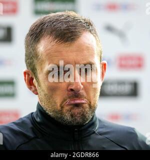 West Bromwich, Regno Unito. 25 Giugno 2021. Nathan Jones (Manager) di Luton Town dopo la partita del campionato Sky Bet tra West Bromwich Albion e Luton Town presso Hawthorns, West Bromwich, Inghilterra, il 14 agosto 2021. Foto di David Horn. Credit: Prime Media Images/Alamy Live News Foto Stock