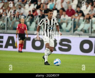 Alex Sandro (Juventus FC) durante la partita di calcio pre-stagione tra Juventus FC e Atalanta il 14 agosto, / LM Foto Stock