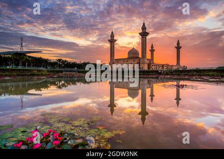 La Moschea di Tengku Ampuan Jemaah a Shah Alam, Malesia. Foto Stock