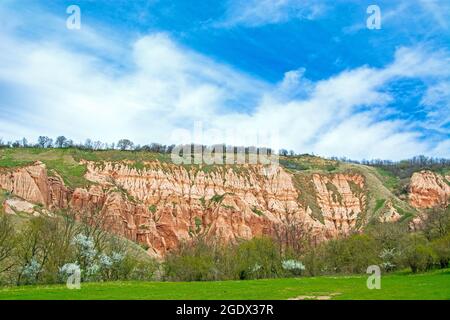 Burrone di Rapa Rosie, riserva geologica e un monumento naturale, vicino a Sebes in Transilvania, Romania Foto Stock