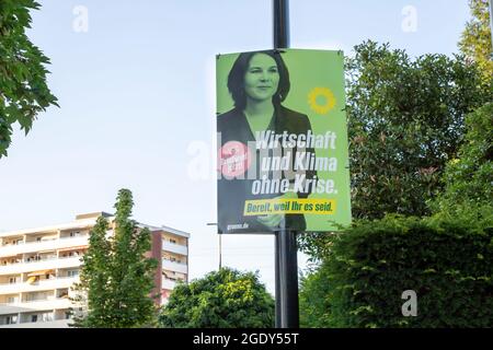 huerth, NRW, Germania, 08 15 2021, manifesti elettorali per le elezioni federali 2021, partito verde Foto Stock