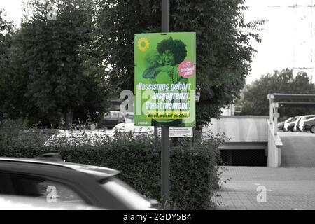huerth, NRW, Germania, 08 15 2021, manifesti elettorali per le elezioni federali 2021, partito verde Foto Stock