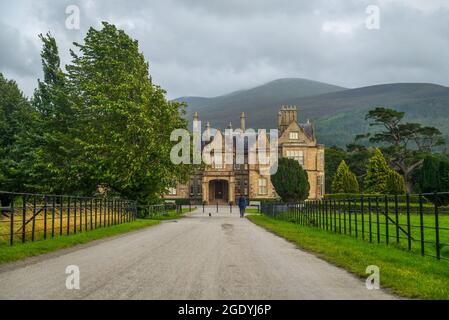 antica residenza nel parco irlandese Foto Stock