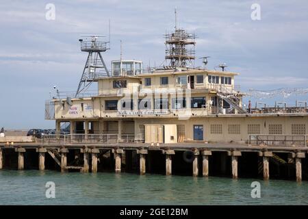 Royal Harbour Brasserie on the Harbour ARM, Ramsgate, Kent England UK Foto Stock