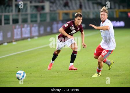 Torino, Italia. 15 agosto 2021. Jacopo Segre (Torino FC) durante la partita di calcio Coppa Italia tra Torino FC e noi Cremonese il 15 agosto 2021 allo Stadio Grande Torino di Torino - Foto Nderim Kaceli Credit: Independent Photo Agency/Alamy Live News Foto Stock