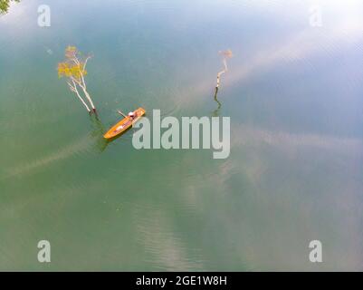 Lago Tuyen Lam di Nizza nella città di da Lat provincia di Lam Dong Vietnam meridionale Foto Stock