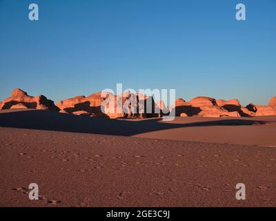 paesaggio delle forme di yardang nel parco geologico nazionale vicino a dunhuang, provincia di gansu, cina Foto Stock