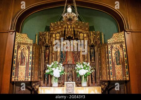 NEW YORK. La Chiesa della Trasfigurazione nel centro basso. Una East 29th Street, tra 5th Avenue e Madison Avenue. Telefono 212-684-6770. (12 Foto Stock