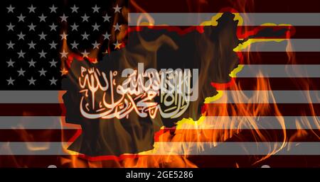 Una mappa generale delle insegne dell'Afghanistan e dei talebani sul fuoco sullo sfondo della bandiera degli Stati Uniti d'America. Il concetto del prob Foto Stock