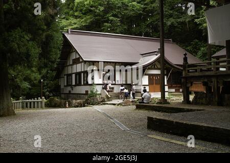 Nagano, Giappone, 2021-12-08 , Santuario inferiore di Togakushi. Foto Stock