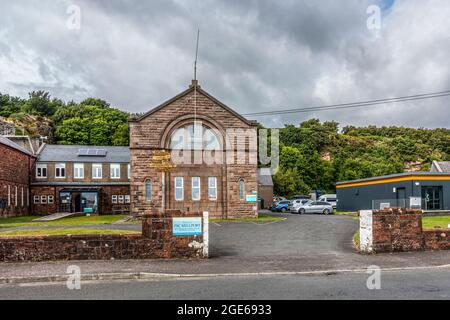 Parte dell'esterno dell'FSC Millport, inaugurato nel 1897 come Millport Marine Biological Station. Isola di Cumbrae, Nord Ayrshire, Scozia Foto Stock