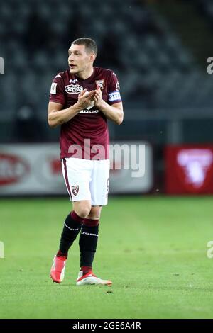Torino, Italia. 15 agosto 2021. Andrea Belotti del Torino FC si guarda durante la partita di Coppa Italia tra il Torino FC e noi cremonesi allo Stadio Olimpico Grande Torino Foto Stock
