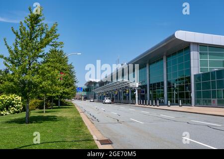 Goffs, Nuova Scozia, Canada - 13 agosto 2021: Halifax Stanfield International Airport Building Foto Stock