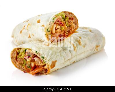 Doner kebab o shawarma isolato su sfondo bianco Foto Stock