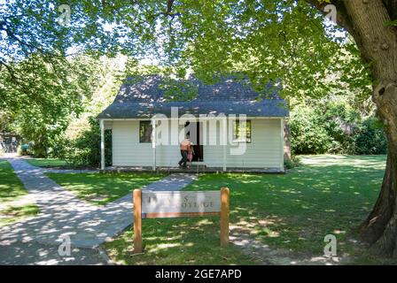 Dean's Historic Cob Cottage, Riccarton House & Bush, Kahu Road, Fendalton, Christchurch (Ōtautahi), Canterbury, nuova Zelanda Foto Stock