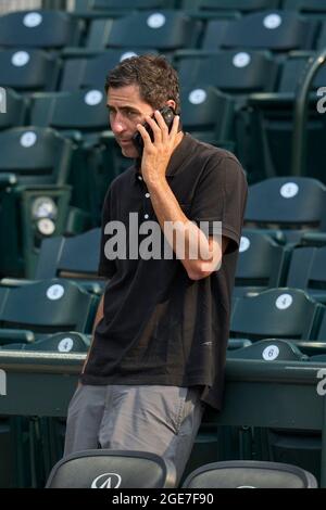 Denver, US, 16/08/2021, agosto 16 2021: Il direttore generale di San Diego A. J. Preller prima del gioco con San Diego Padres e Colorado Rockies tenuto al Coors Field di Denver Co. David Seelig/Cal Sport medi Foto Stock