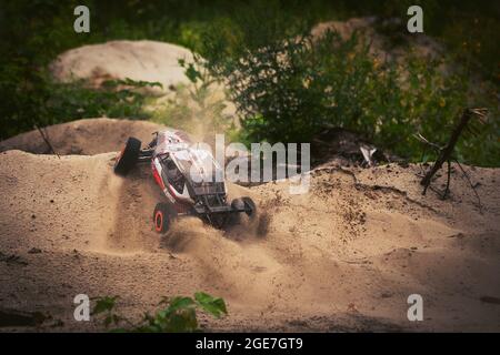 voiture de course, téléguidé, auto da corsa, auto con telecomando Foto Stock