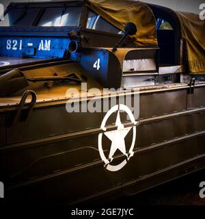 Veicolo anfibio DUKW, Utah Beach Museum, dipartimento Manica, Cotentin, regione Normandia, Francia Foto Stock