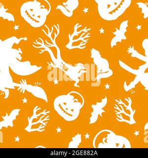 Modello vettoriale senza cuciture per Halloween con silhouette bianche di zucca, pipistrello, albero e piccola strega carina che volano su uno sfondo arancione. Illustrazione Vettoriale