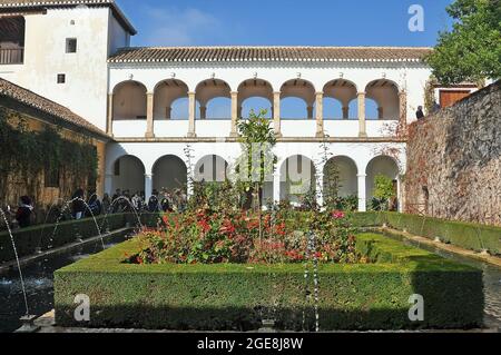 Il patio de la Sultana o Giardino della Sultana nel Palacio de Generalife, Granada, Spagna. Foto Stock