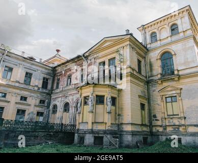 Vista generale della tenuta Mikhailovka. Foto Stock