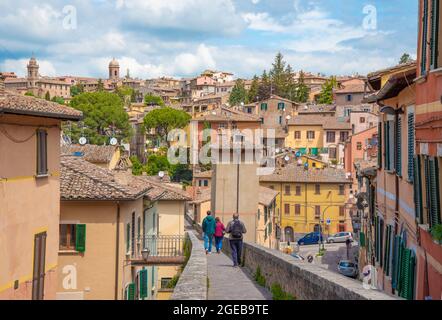 Perugia (Italia) - una caratteristica veduta del centro storico nella bellissima città medievale e artistica, capoluogo dell'Umbria, nel centro Italia. Foto Stock