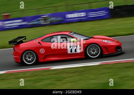 Matthew Wilton, Ferrari 430 Challenge, Ferrari Club Racing, Festival Italia, Brands Hatch, Fawkham, Kent, Inghilterra, domenica 19 agosto, 2021. Foto Stock