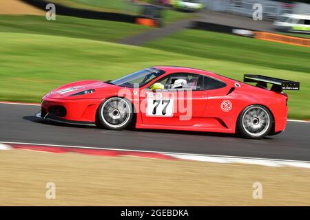 Matthew Wilton, Ferrari 430 Challenge, Ferrari Club Racing, Festival Italia, Brands Hatch, Fawkham, Kent, Inghilterra, domenica 19 agosto, 2021. Foto Stock