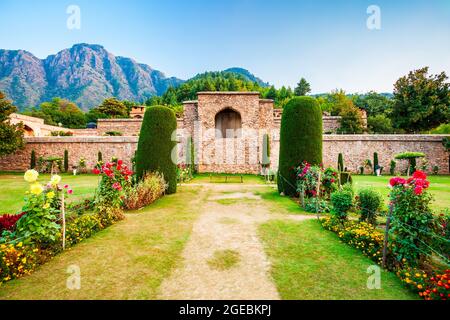 Il Palazzo dei fate è un giardino terrazzato situato nella città di Srinagar, nello stato dell'India, nello stato del Kashmir e nel Jammu Foto Stock