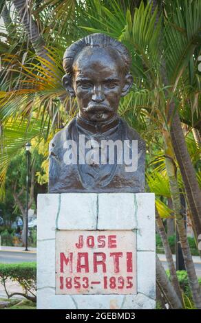 Jose Marti Memorial Bust a Merida, Yucatan, Messico Foto Stock
