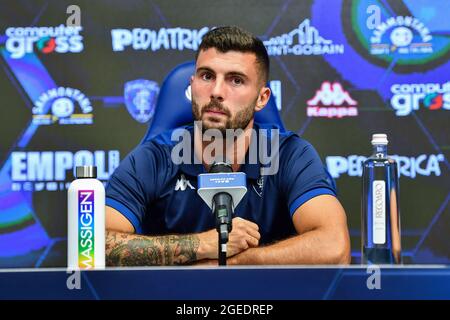 Empoli, Italia. 19 agosto 2021. Patrick Cutrone (Empoli) Durante Presentazione Patrick Cutrone nuovo concerto Empoli FC, Altro in Empoli, Italia, 19 agosto 2021 Credit: Independent Photo Agency/Alamy Live News Foto Stock