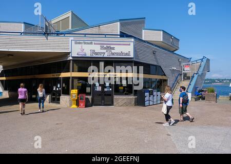 Halifax, Canada - 10 agosto 2021: Terminal dei traghetti Halifax Transit Foto Stock